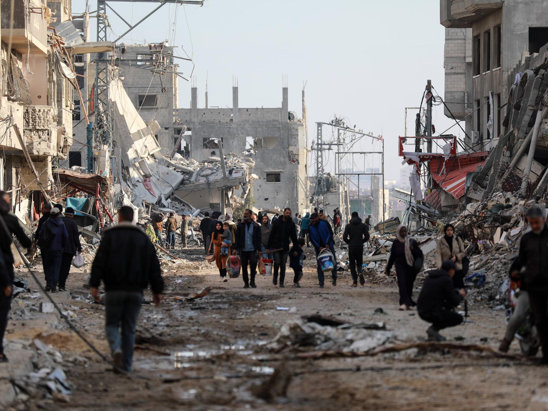 Zerstörte Straßenzüge in Gaza (2024)