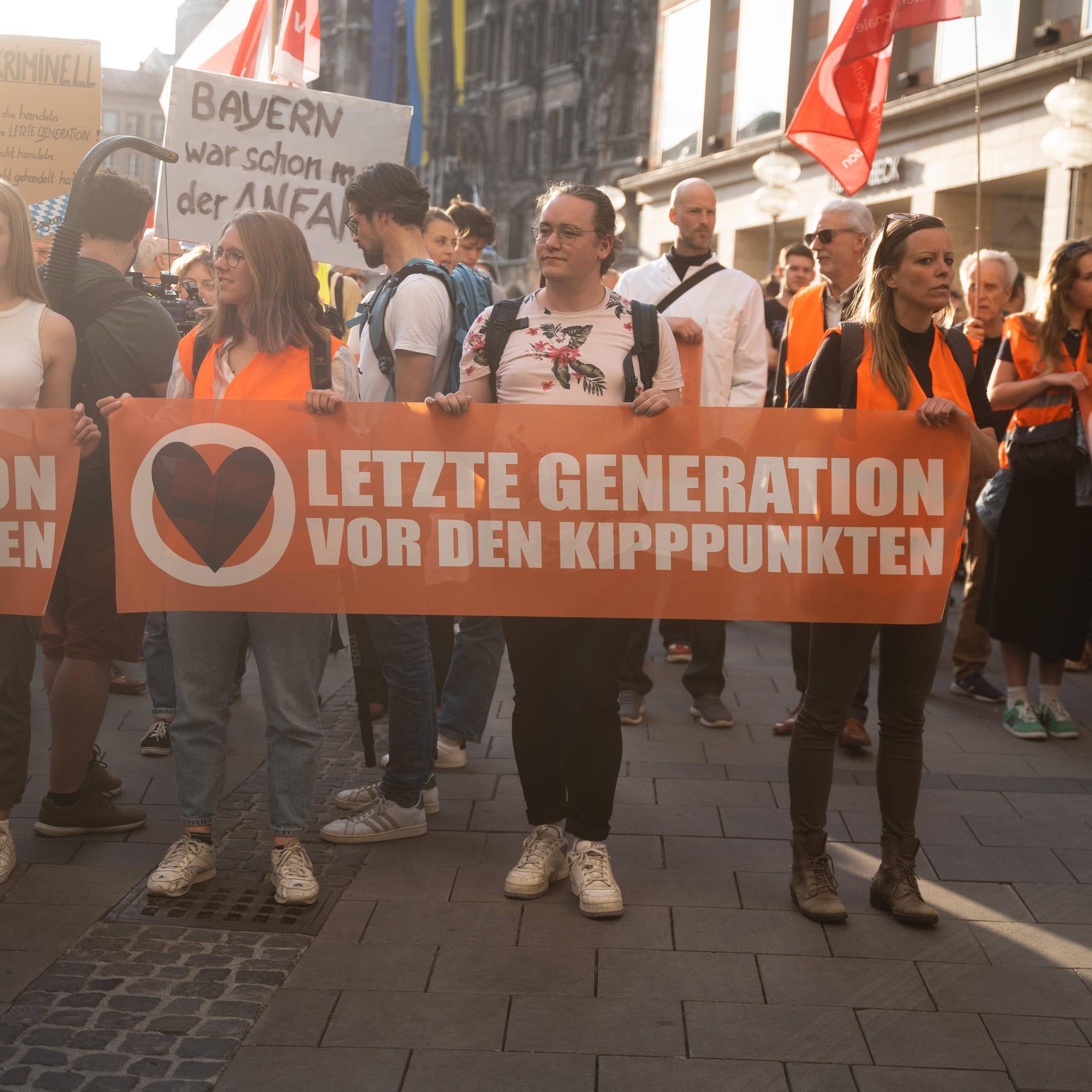 Pressefreiheit - Akten zu Verfahren gegen Letzte Generation veröffentlicht