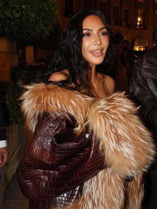 Kim Kardashian am 13. Juli 2025 in Paris
