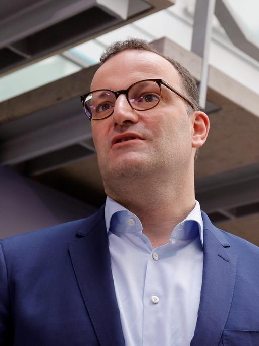 Jens Spahn in leichter Untersicht