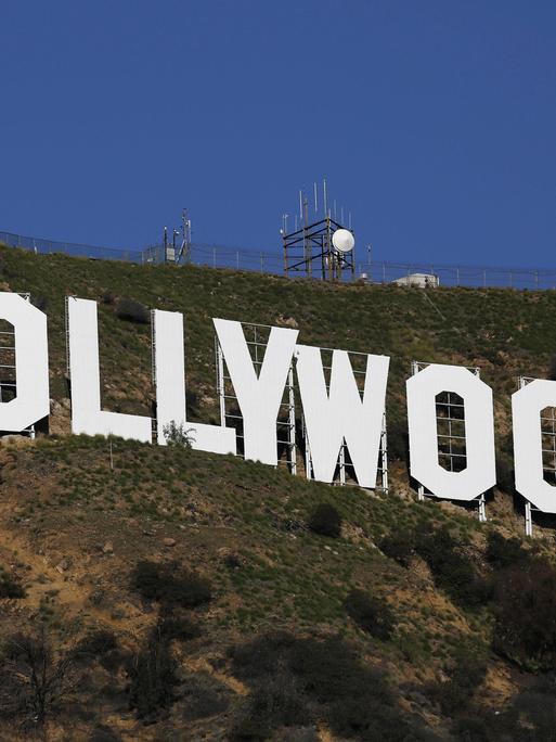 Das berühmte Hollywood Zeichen in den Bergen der Hollywood Hills oberhalb des Stadtteils Hollywood in Los Angeles. (Quelle: imago)
