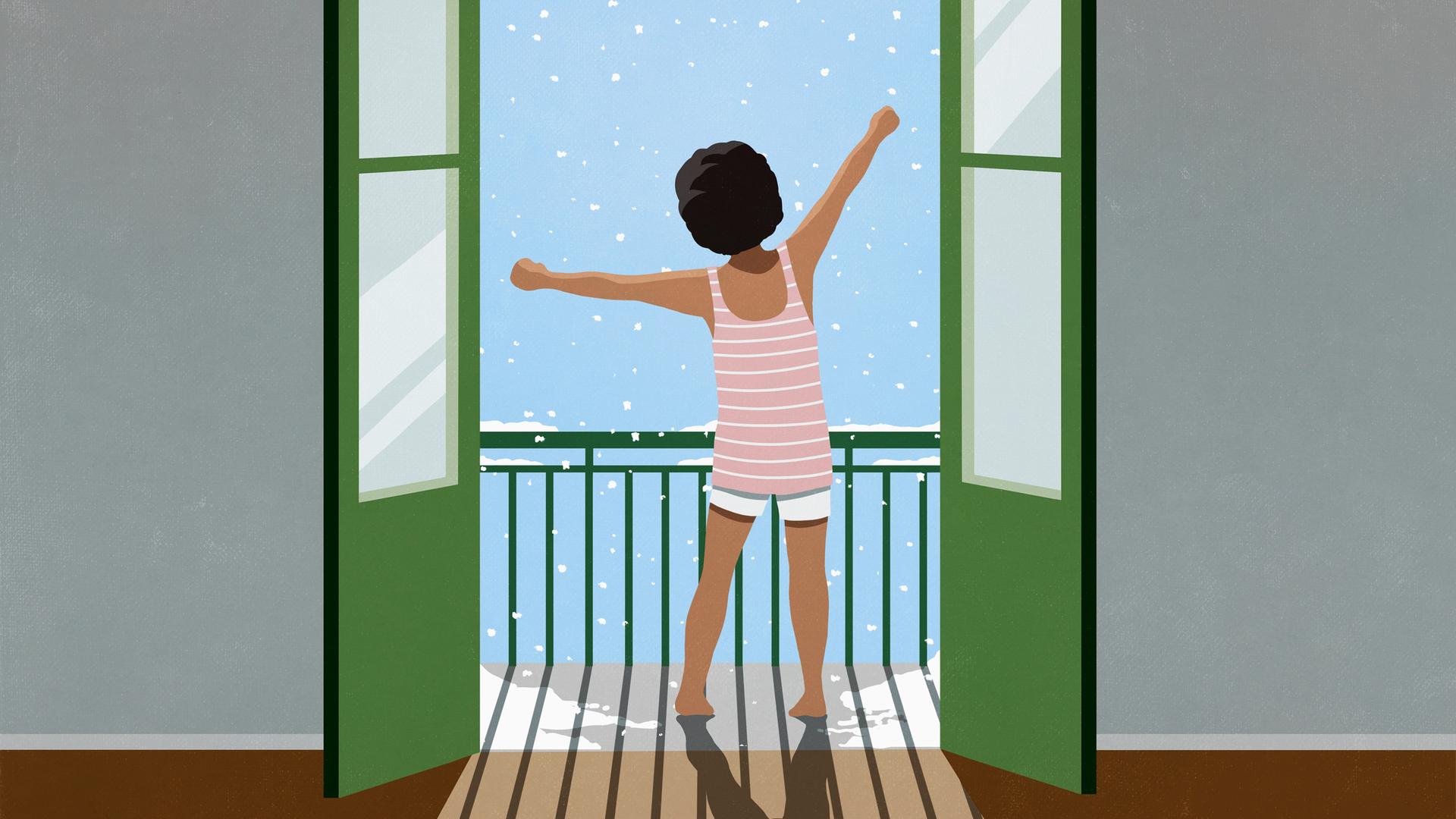 Ein Mädchen steht an einem geöffneten Fenster und draußen schneit es.