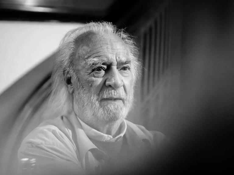 Achim Wolff