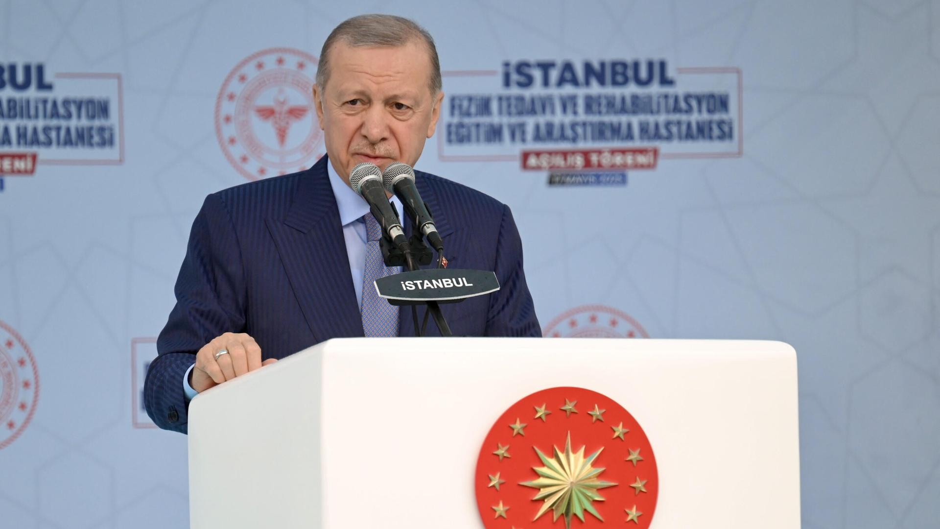 Der Präsident Recep Tayyip Erdogan als Gastgeber bei den russisch-ukrainischen Direktgesprächen in Istanbul. 
