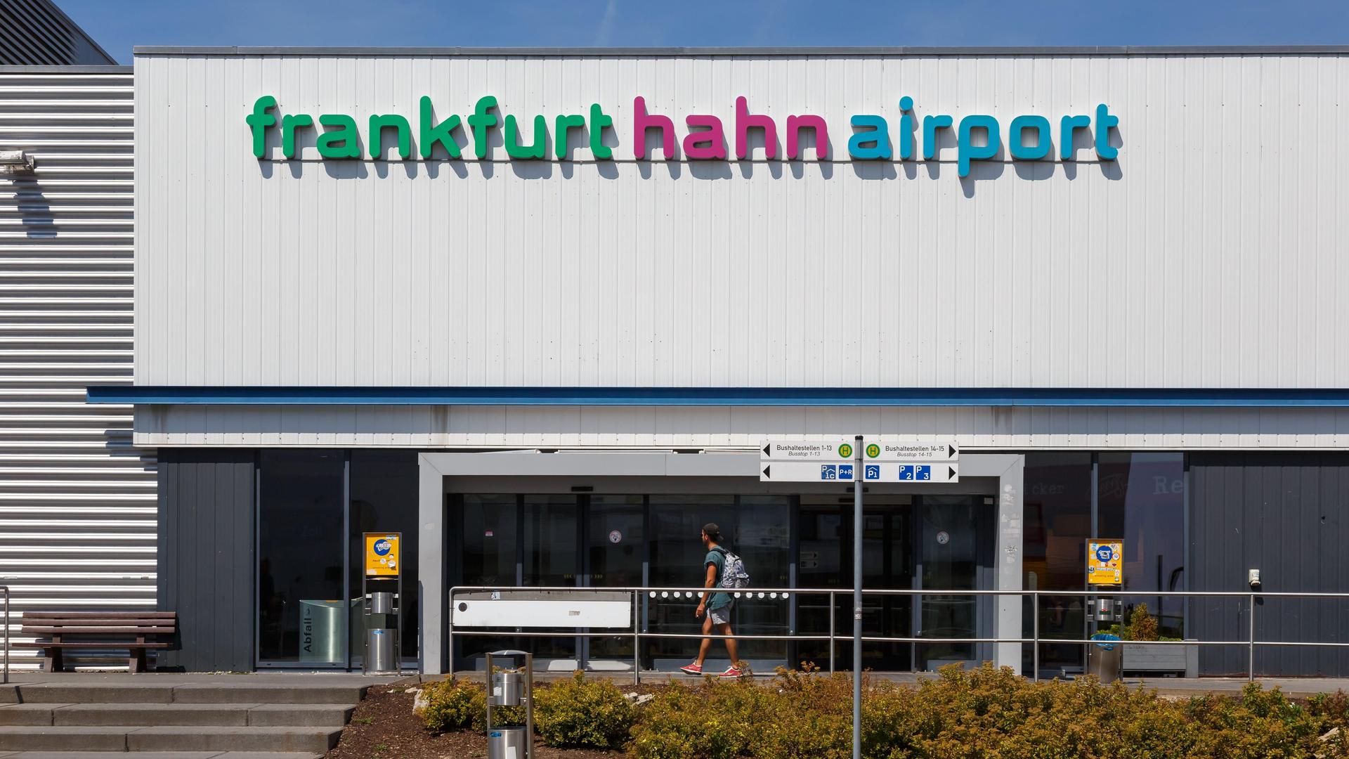 Terminal des Flughafen Frankfurt Hahn (HHN) in Deutschland.