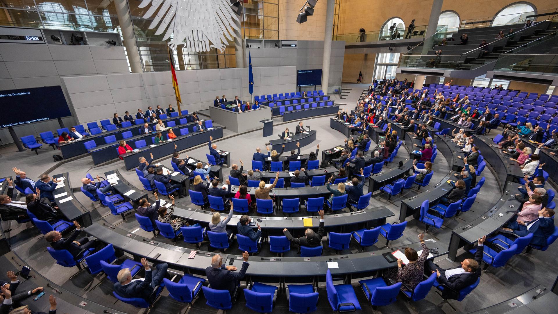 Blick in das Plenum des Deutschen Bundestags.