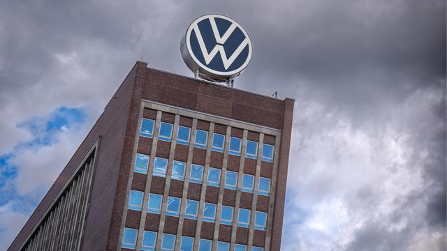 Markenhochhaus des Volkswagenwerks Wolfsburg.