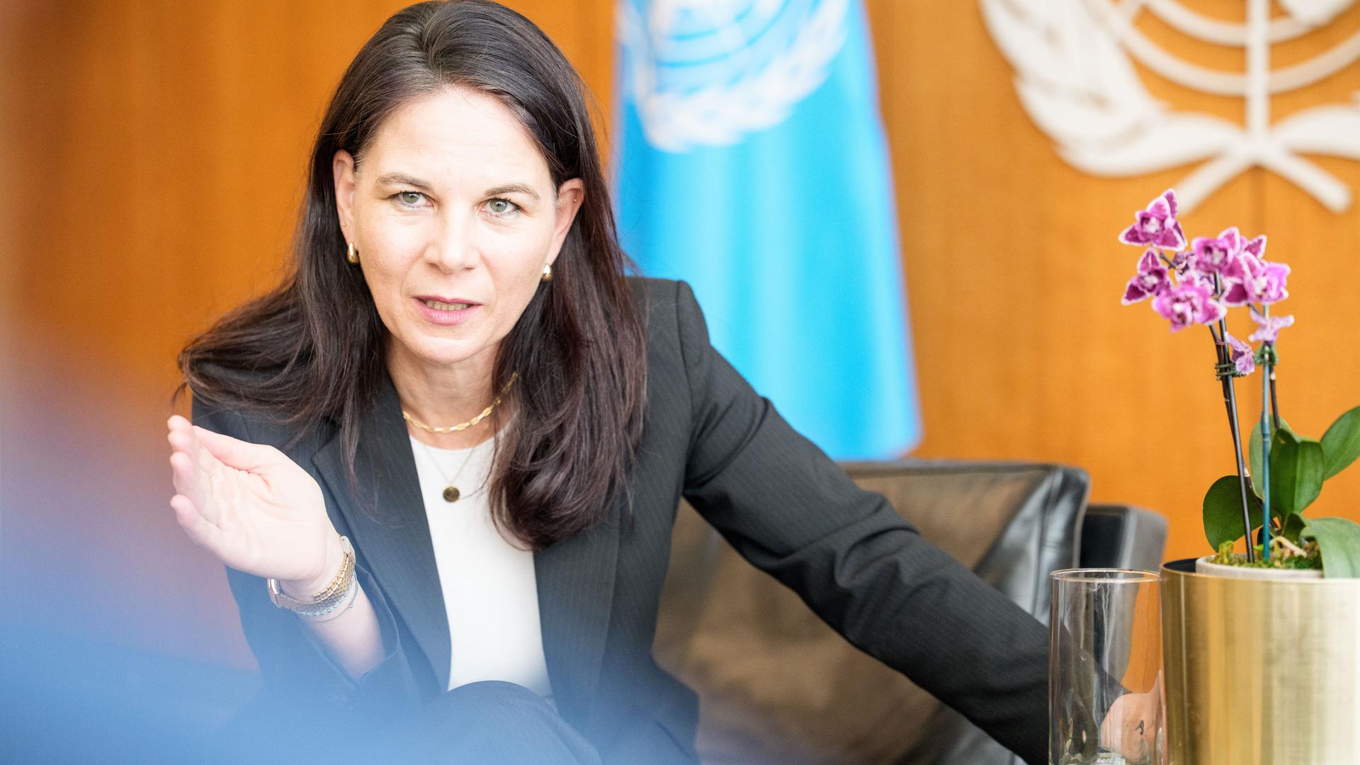 Annalena Baerbock, bis zum 8. September 2026 Präsidentin der Generalversammlung der Vereinten Nationen und ehemalige Außenministerin, aufgenommen in ihrem Büro in New York bei einem Interview mit der Deutschen Presse-Agentur.