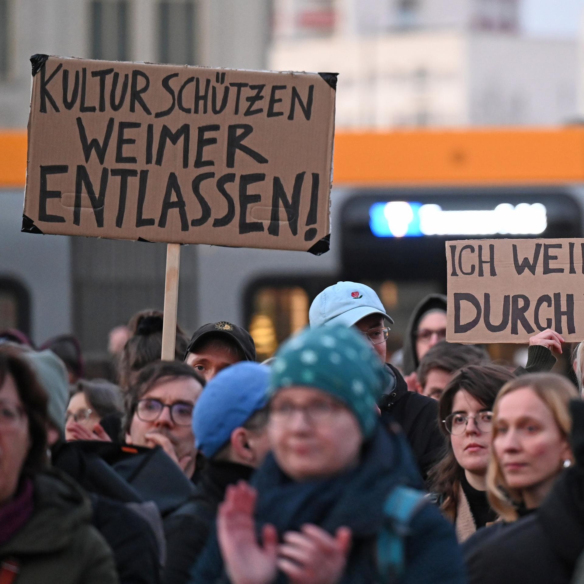 Leipziger Buchmesse - Eröffnung mit Buh-Rufen und spannenden Reden
