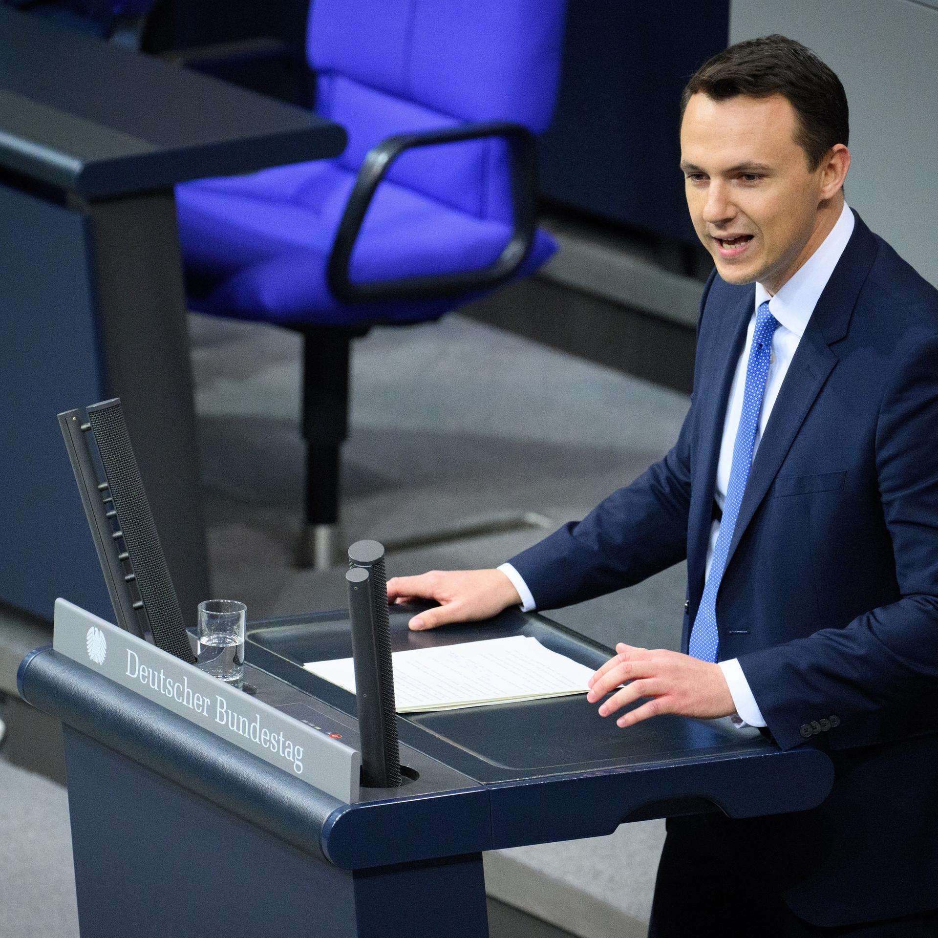 Koalition - Junge Unionsabgeordnete stellen sich gegen Rentenpläne von CDU/CSU und SPD - Blockade im Bundestag möglich