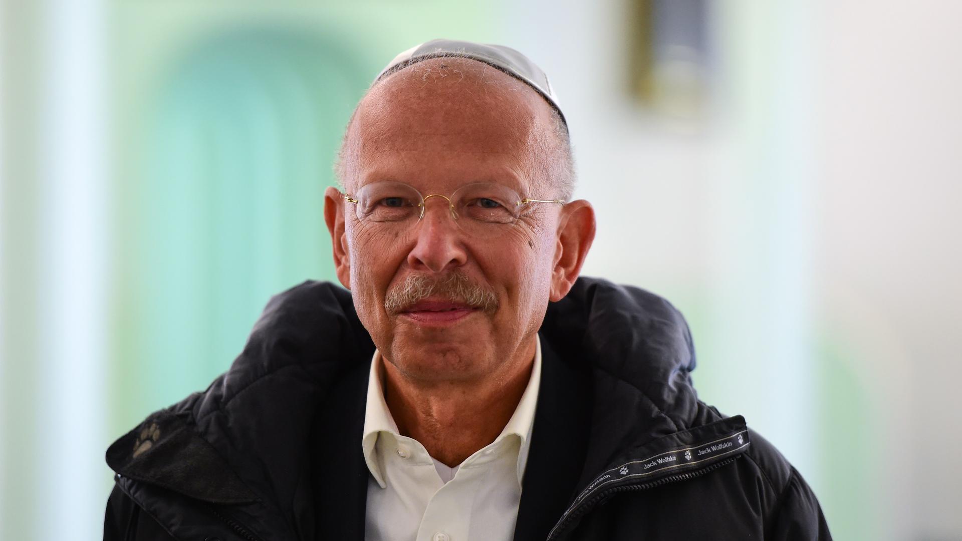 Der Schriftsteller Rafael Seligmann Der Schriftsteller Rafael Seligmann