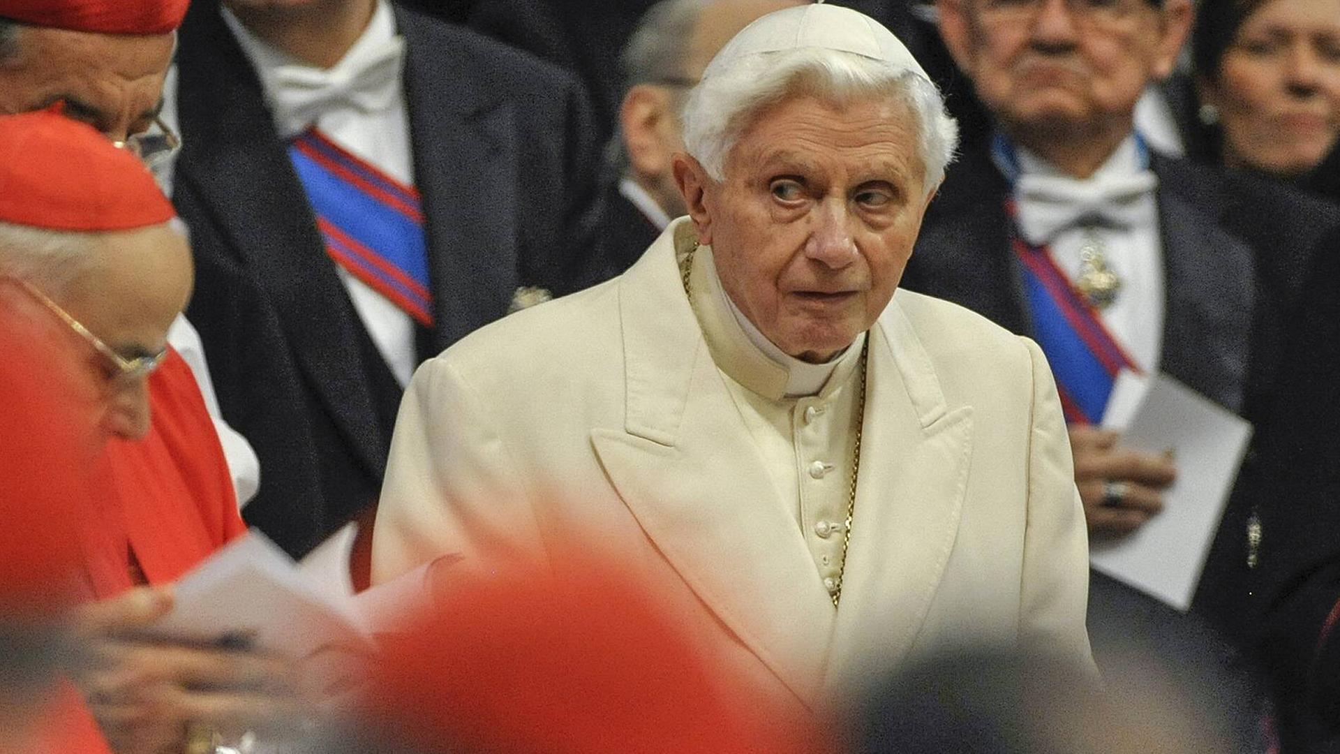 Joseph Ratzinger, der emeritierte Papst Benedikt XVI, am 22.02.2014 im Vatikan