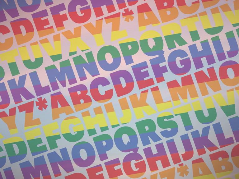 Ein Alphabet in Regenbogenfarben füllt fortlaufend das Bild aus