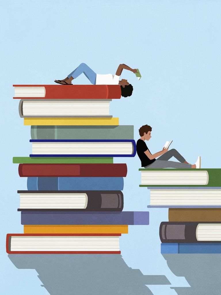 Illustration: Junger Mann und junge Frau lesen auf großen Bücherstapeln 