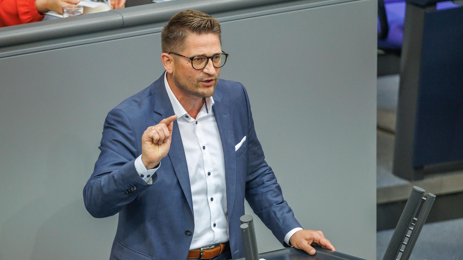 Rene Springer spricht im Bundestag. Rene Springer spricht im Bundestag.