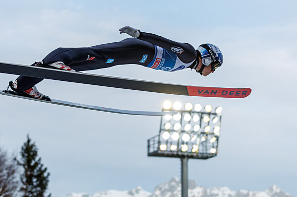 Wellinger gewinnt Skiflug-Weltcup in Vikersund