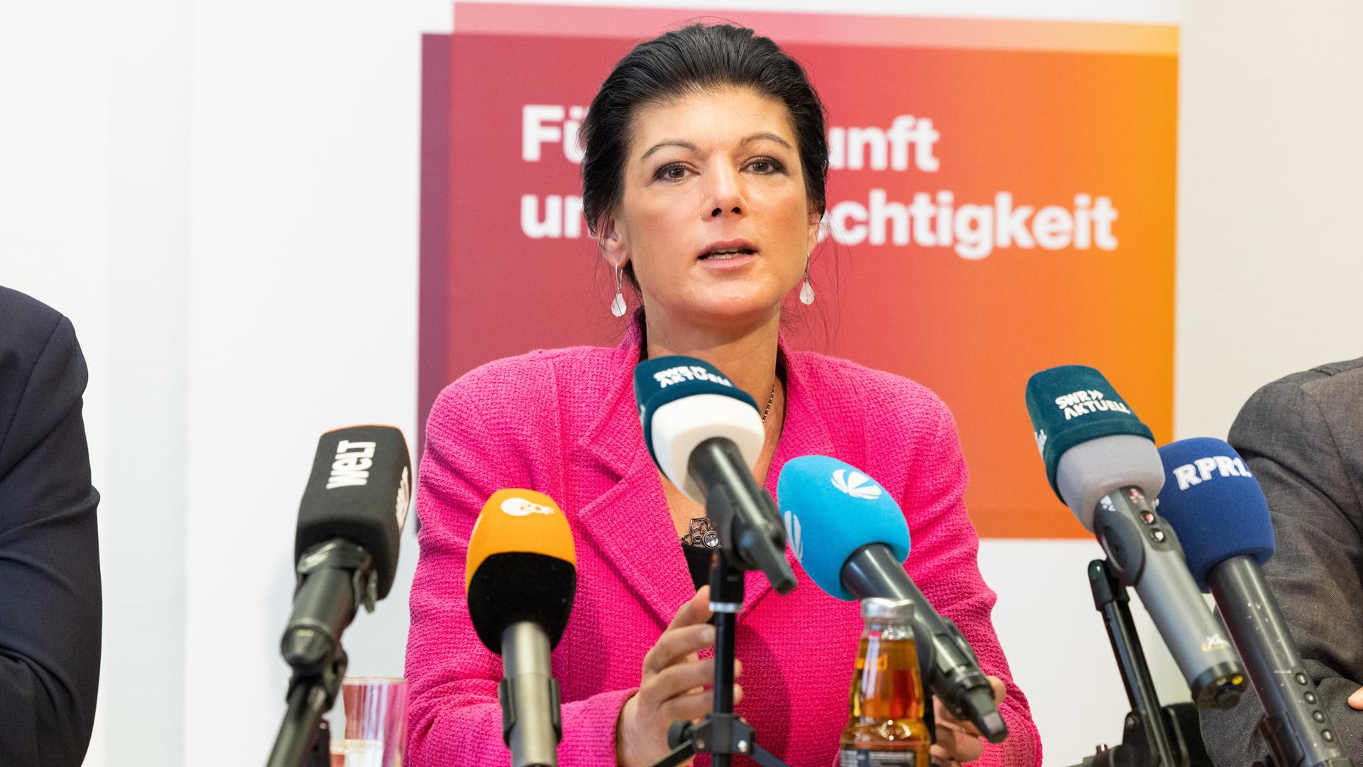 Sahra Wagenknecht im Porträt.