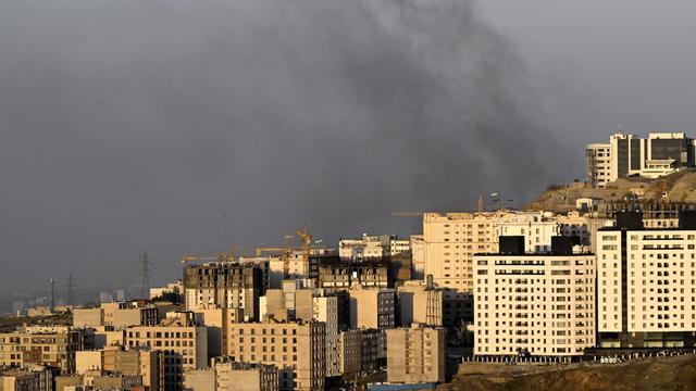 Rauchwolken über Teheran am 5. April 2026