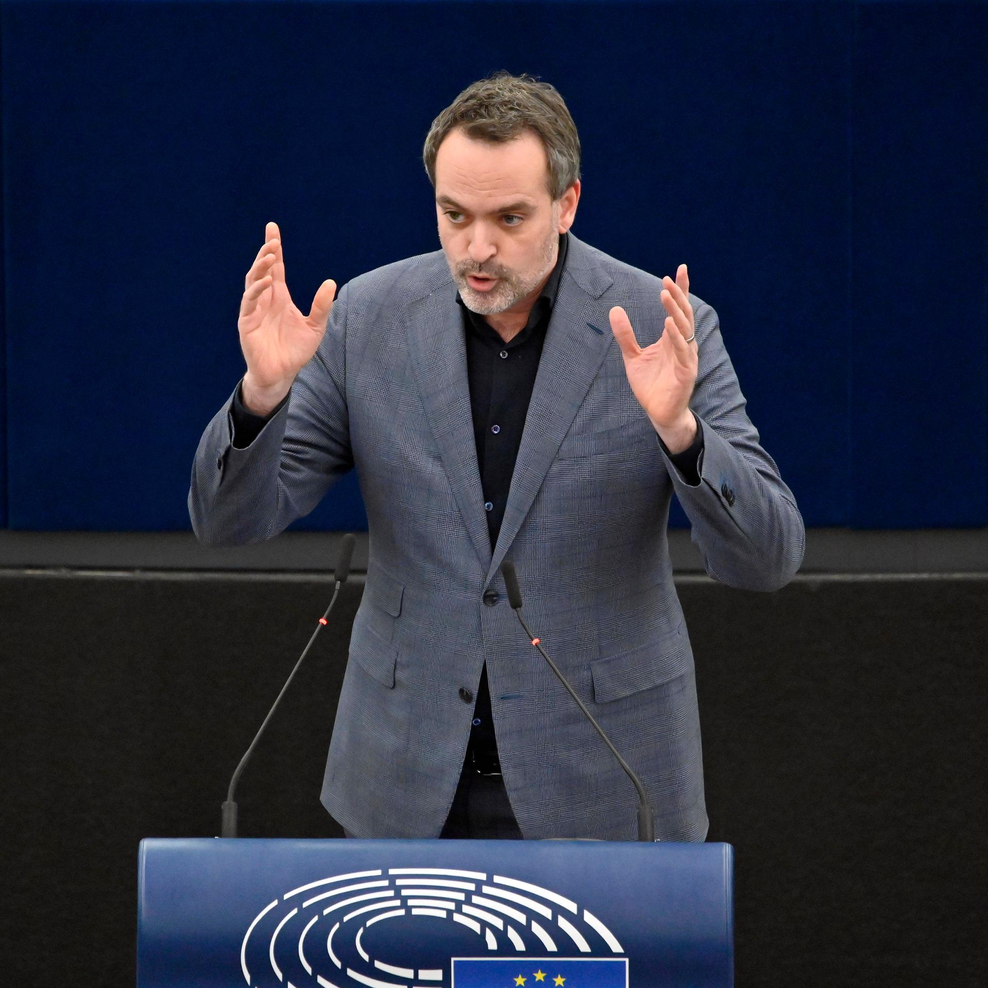 EU-Parlament - "Brandmauer"-Streit nach Abstimmung zum Lieferkettengesetz EU-Parlament - "Brandmauer"-Streit nach Abstimmung zum Lieferkettengesetz