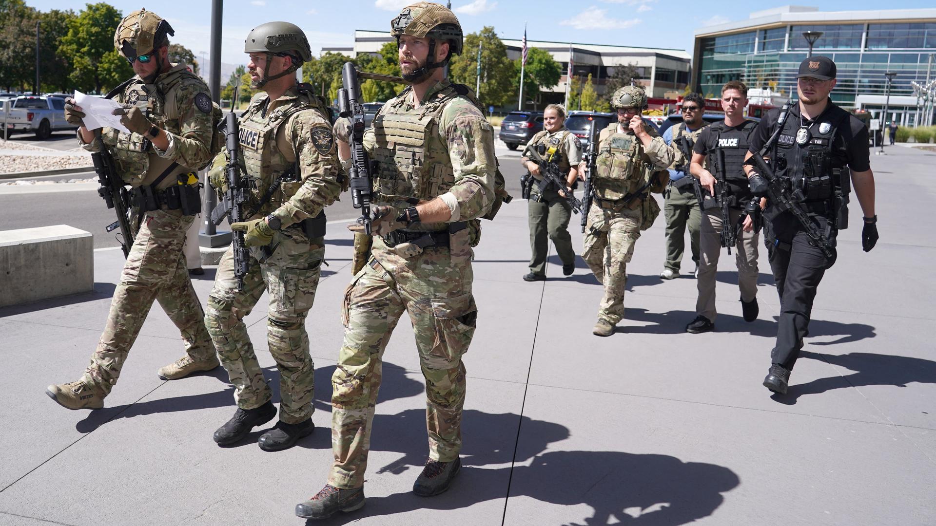 Bewaffnete Einsatzkräfte in Orem im US-Bundesstaat Utah nach dem Attentat auf den rechtskonservativen Aktivisten Charlie Kirk.