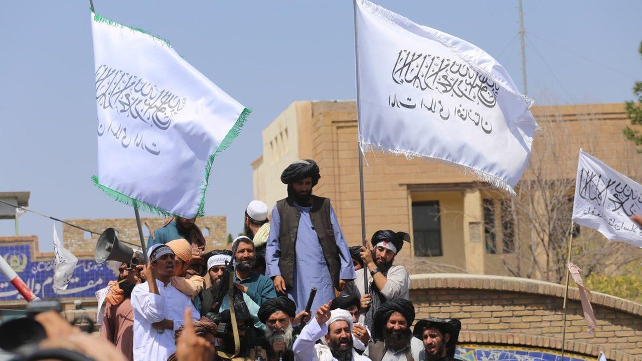 Die Taliban Ende August im afghanischen Herat nach der politischen Machtübernahme 