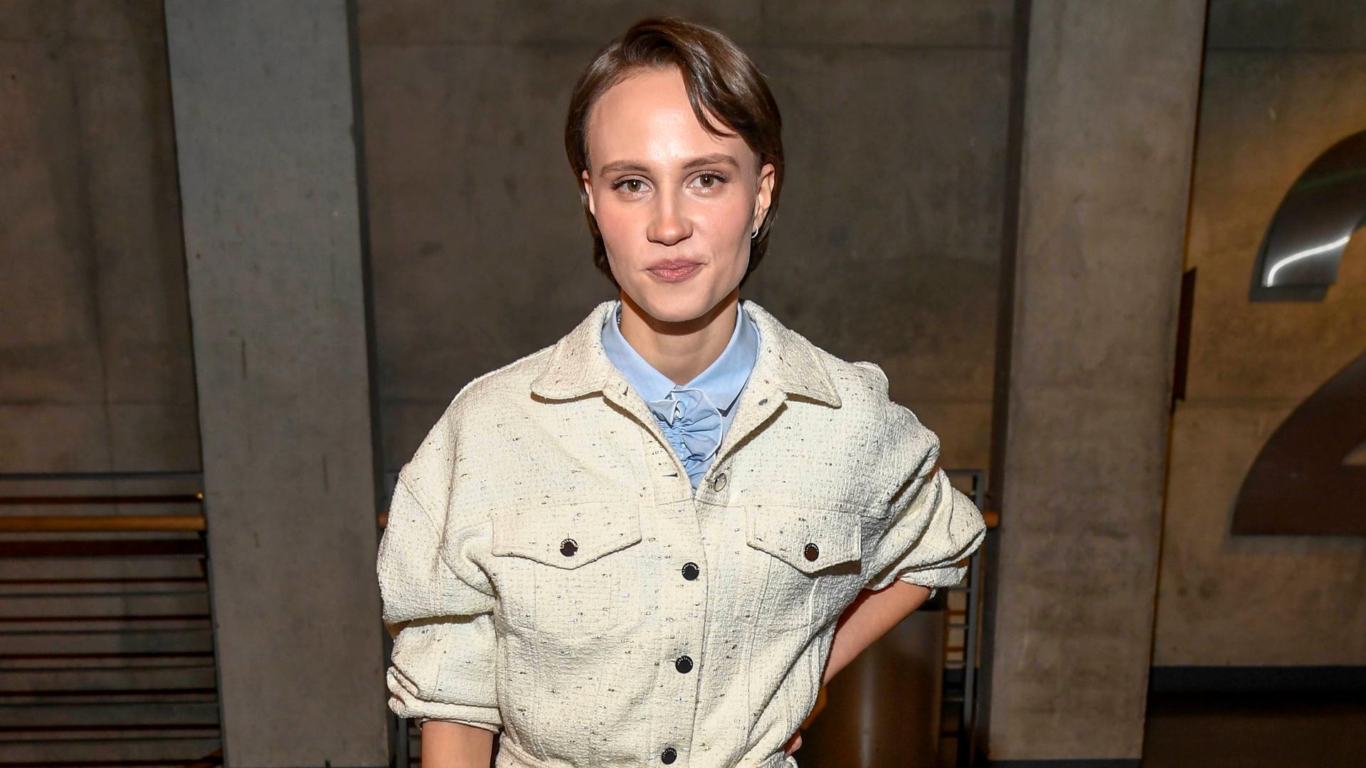 Die Schauspielerin Luna Jordan zu Gast auf dem roten Teppich bei der Premiere des Films "Smalltown Girl" im Kino in der Kulturbrauerei am 15.01.2026 in Berlin, Deutschland.