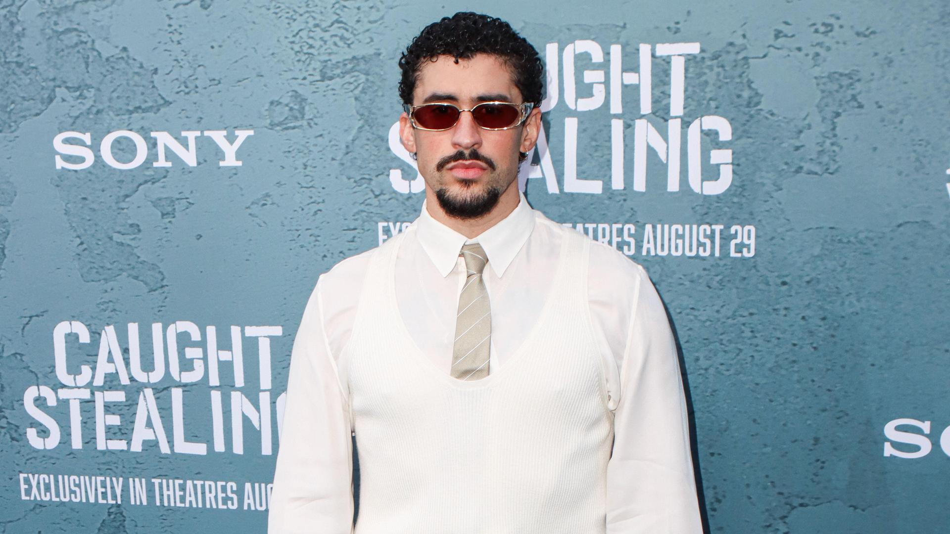Der puertoricanische Rapper, Schauspieler, Plattenproduzent und Profi-Wrestler Bad Bunny (Benito Antonio Martinez Ocasio) in New York.