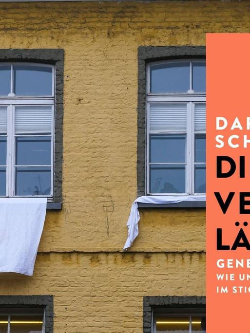 Dario Schramm, Deutschlands ehemaliger oberster Schülersprecher hat eine Streitschrift über die Missstände der Schulpolitik verfasst: "Die Vernachlässigten. Generation Corona: Wie uns Schule und Politik im Stich lassen“. Im Hintergrund: Schulen hängen weiße Fahnen aus dem Fenster, um gegen die Corona-Politik zu protestieren.