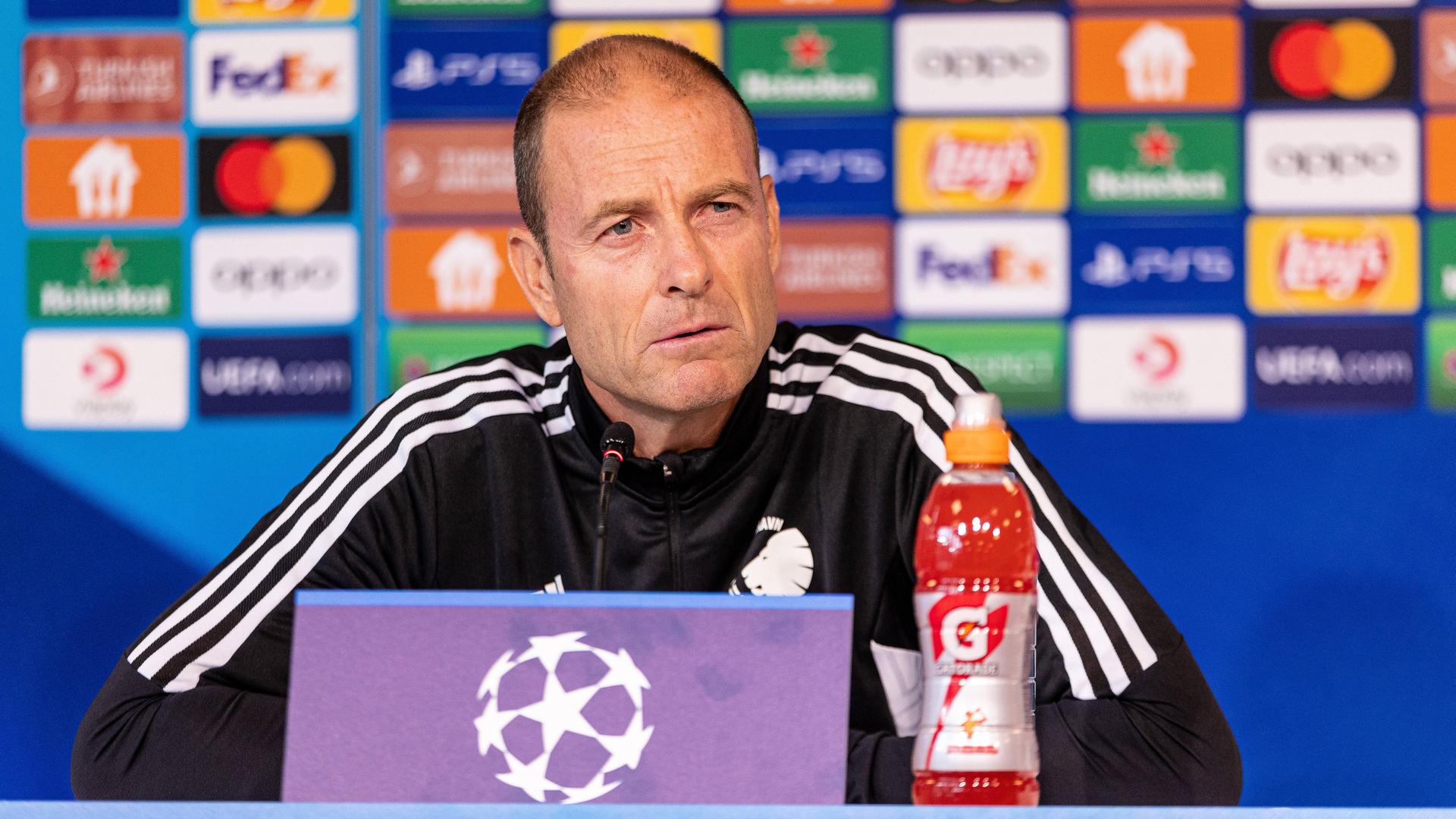 Cheftrainer Jess Thorup vom FC Kopenhagen während einer Pressekonferenz vor dem UEFA-Champions-League-Spiel zwischen dem FC Kopenhagen und Sevilla FC im Parken in Kopenhagen.