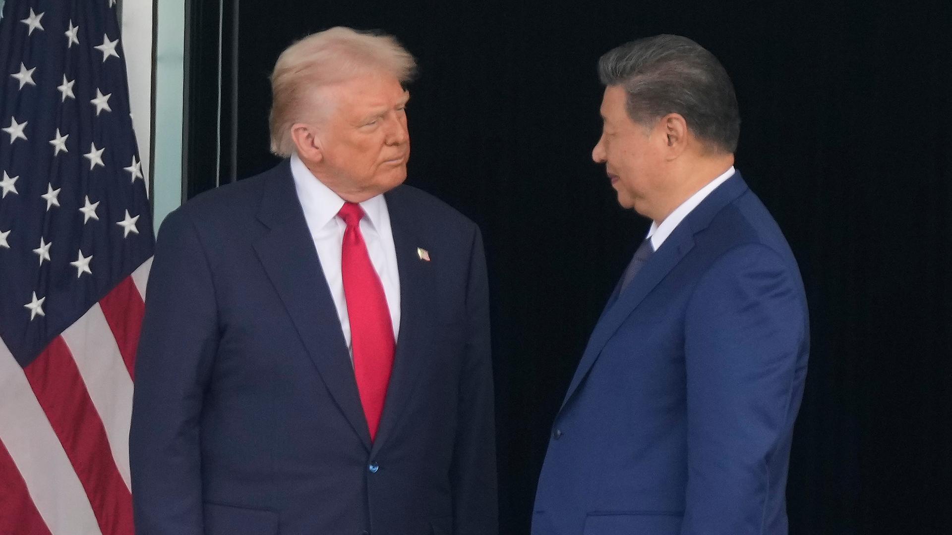 US-Präsident Trump und Chinas Staatschef Xi im südkoreanischen Busan US-Präsident Trump und Chinas Staatschef Xi im südkoreanischen Busan