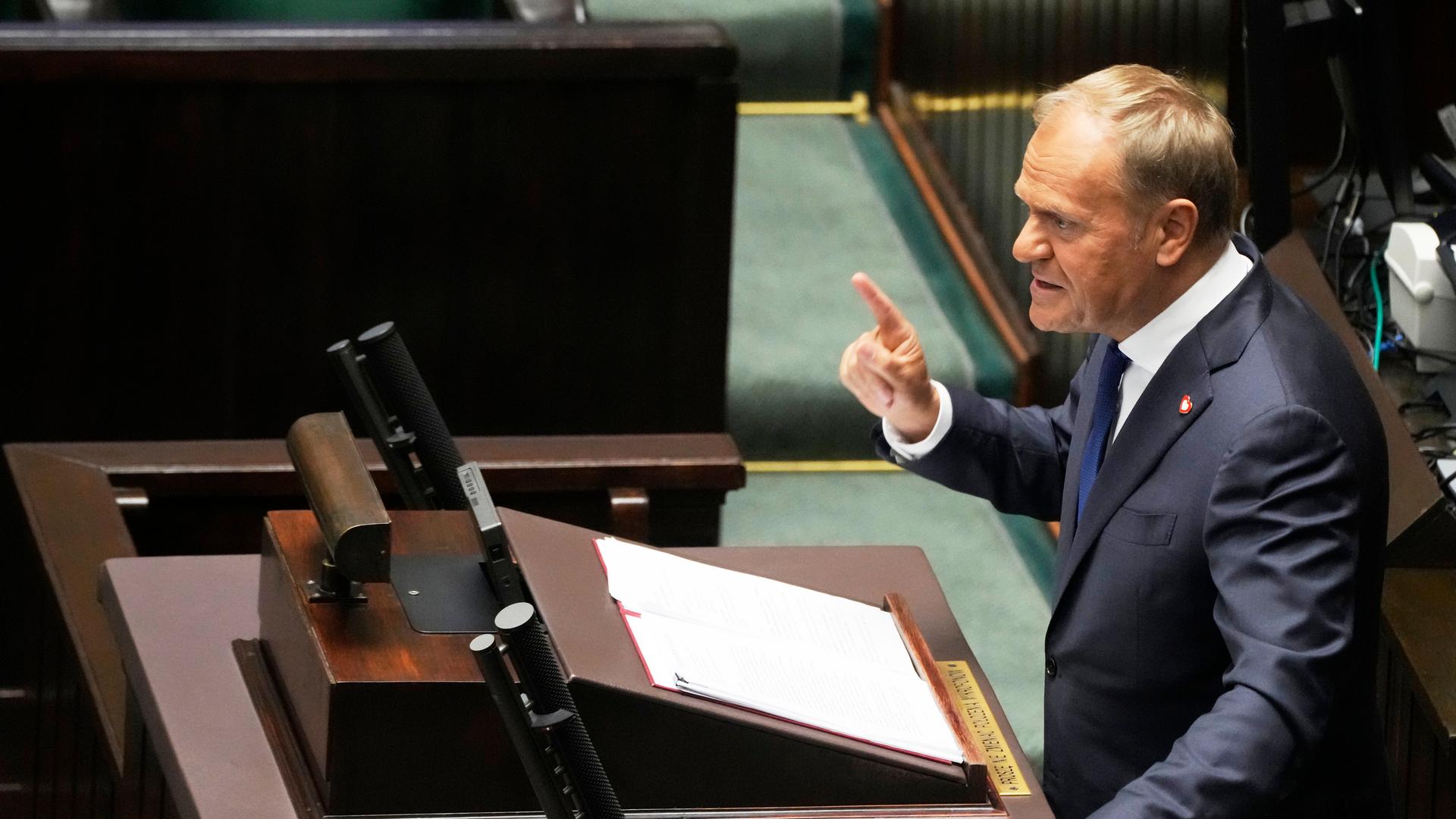 Premier Donald Tusk spricht im Sejm, dem polnischen Parlament (11.6.2025) Premier Donald Tusk spricht im Sejm, dem polnischen Parlament (11.6.2025)