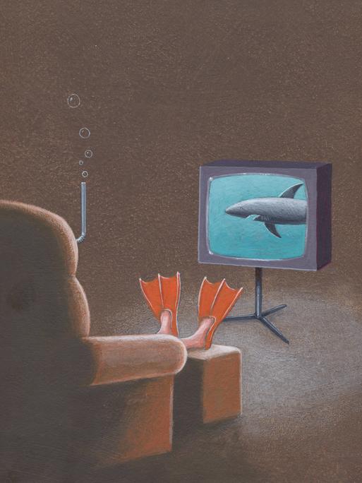 Illustration: Ein Hai schwimmt auf einem TV Bildschirm und im Sessel sitzt jemand träge mit Strohhalm im Mund und Schwimmflossen an den Füssen.