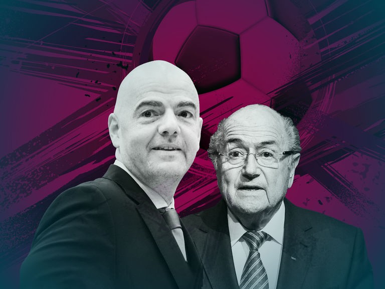 Porträt von Gianni Infantino und Joseph „Sebb“ Blatter. Im Hintergrund ist die violett eingefärbte Grafik eines Fußballes zu sehen. Porträt von Gianni Infantino und Joseph „Sebb“ Blatter. Im Hintergrund ist die violett eingefärbte Grafik eines Fußballes zu sehen.