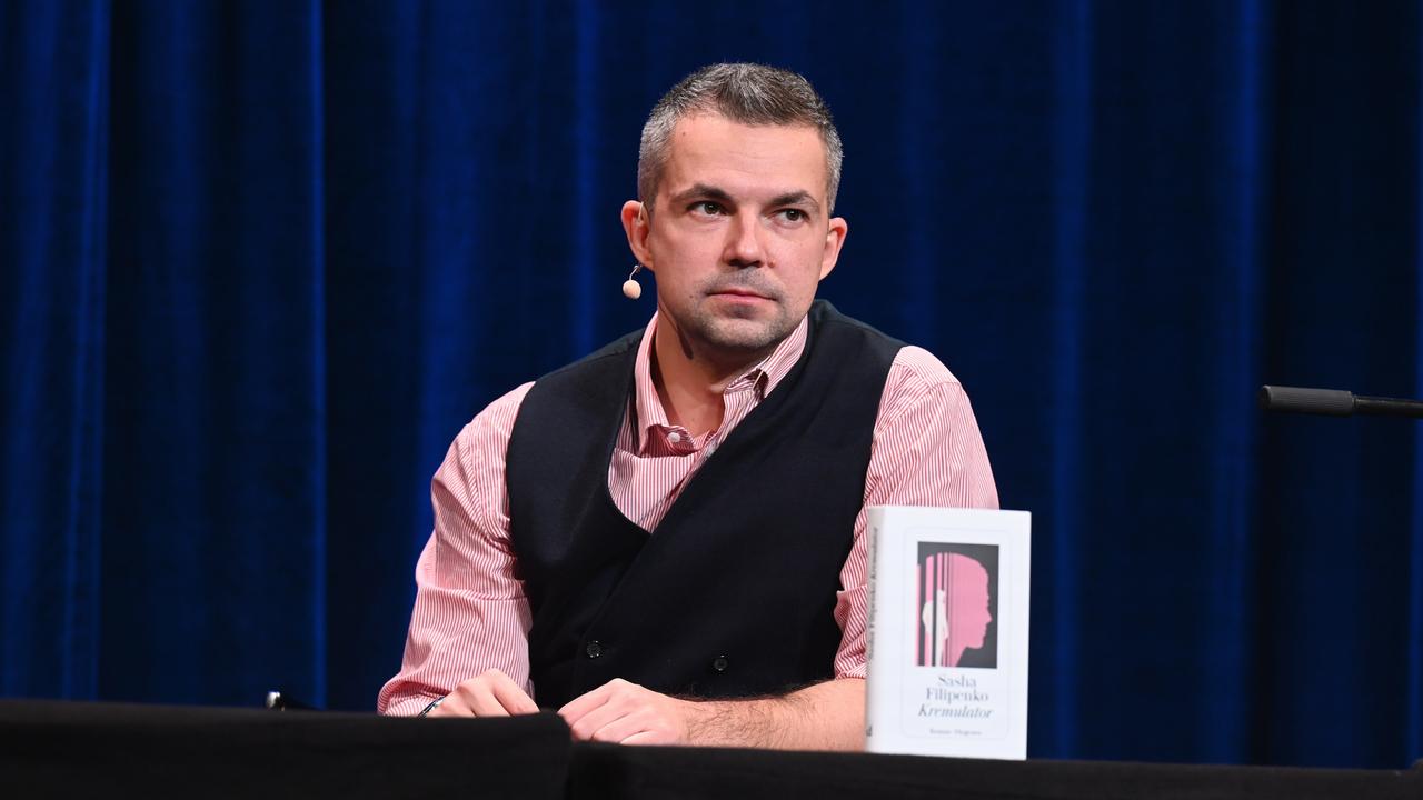 Sasha Filipenko über 