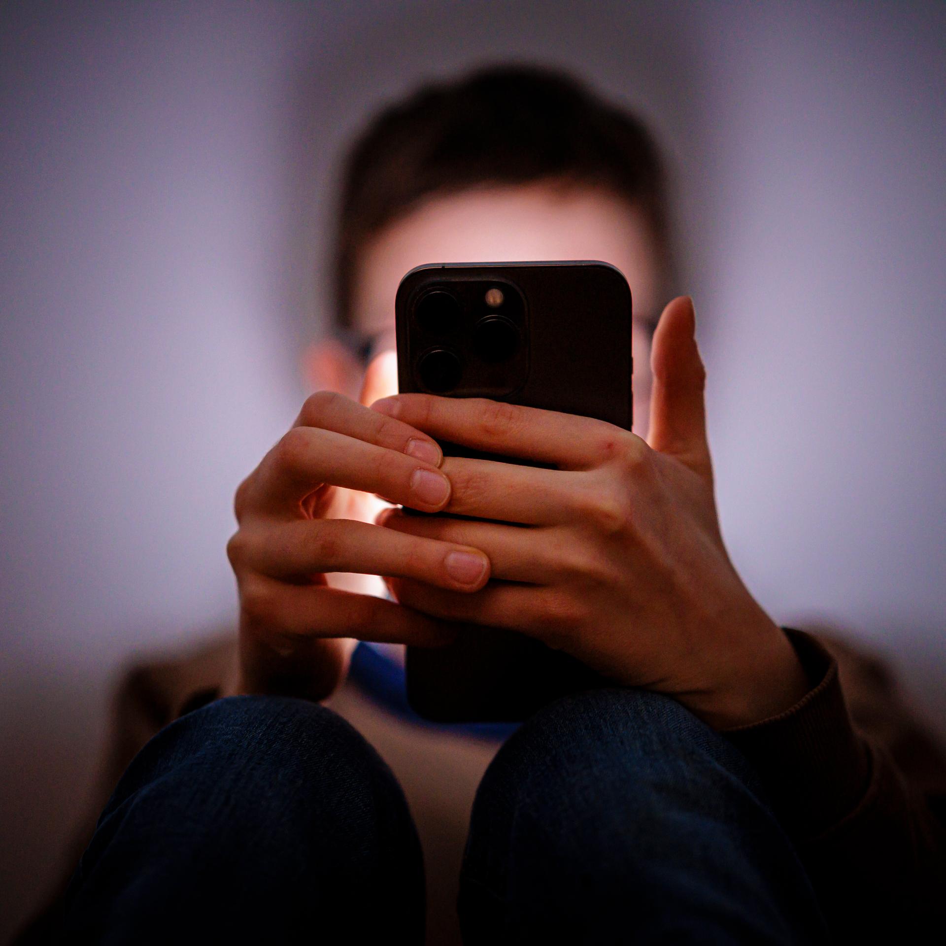 Social Media - Unterkomplexe Verbotsdebatte?