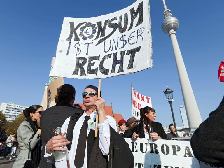 Anhänger der Occupy-Bewegung demonstrieren 2011 in Berlin. 