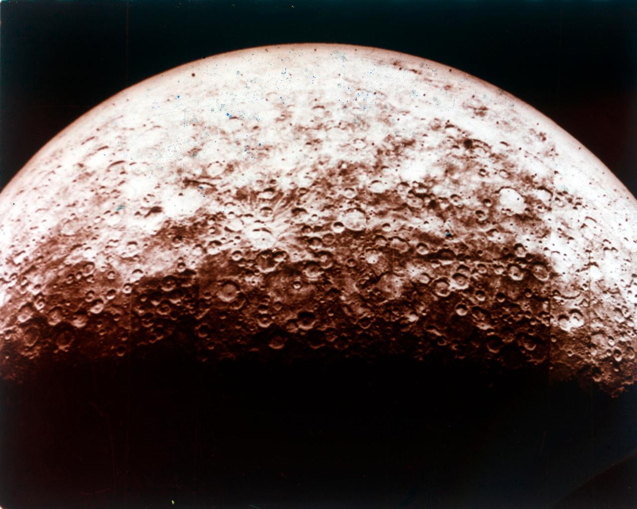 Oberfläche des Planeten Merkur.