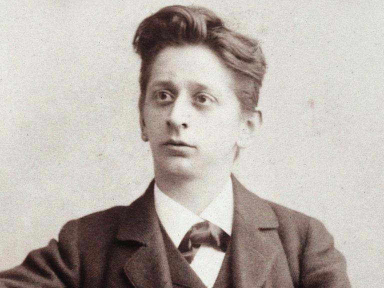 Wir sehen ein Foto des Komponisten Alexander Zemlinsky