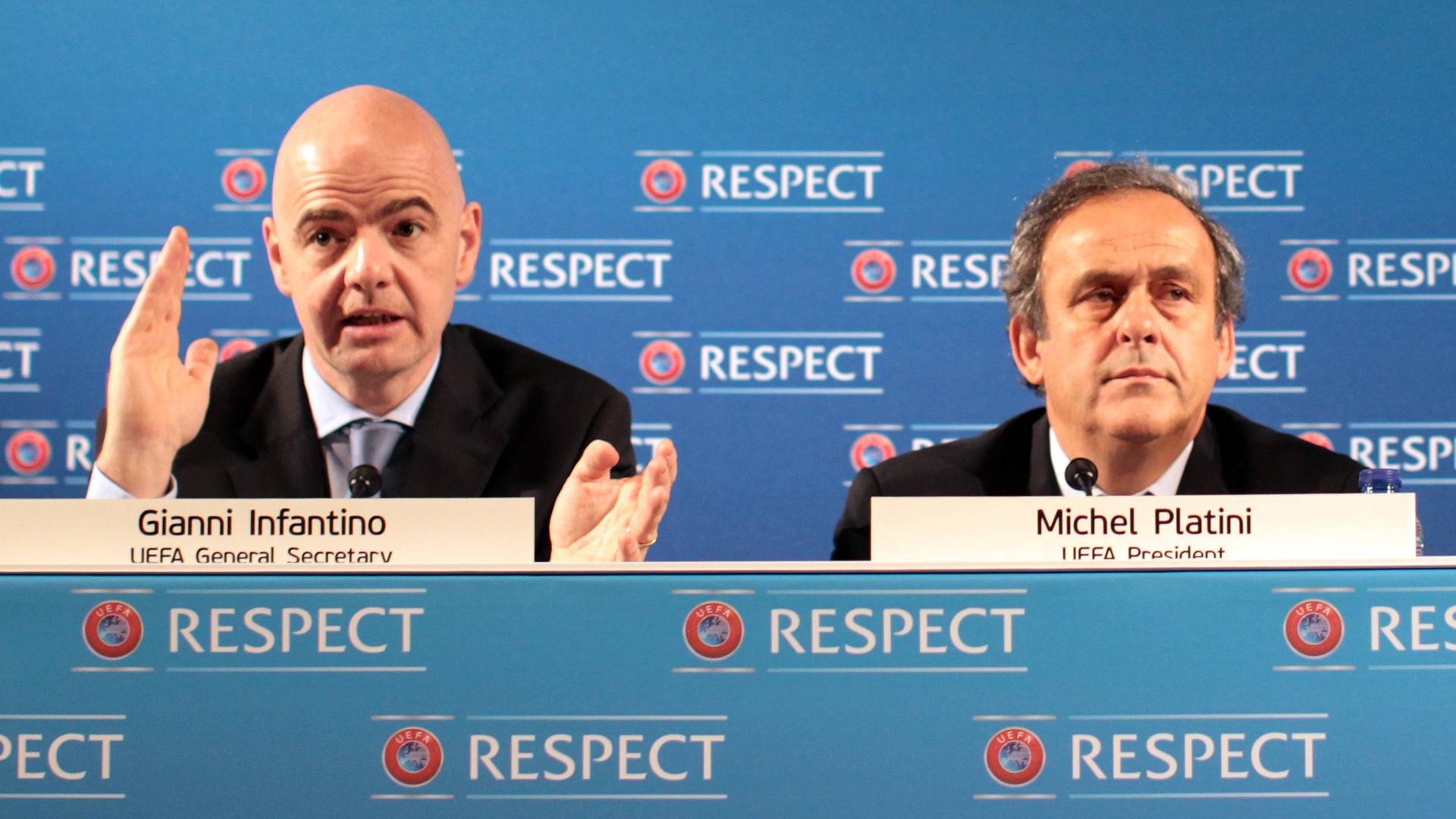 2014: Gianni Infantino und Michael Platini bei einer Pressekonferenz in gemeinsamen Zeiten bei der UEFA.