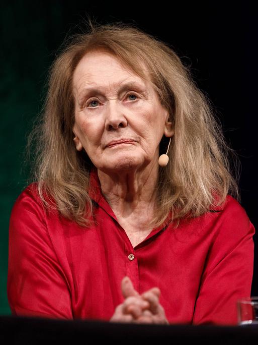 Annie Ernaux bei einer Lesung bei der lit.Cologne 2019 im Funkhaus am Wallrafplatz. Köln