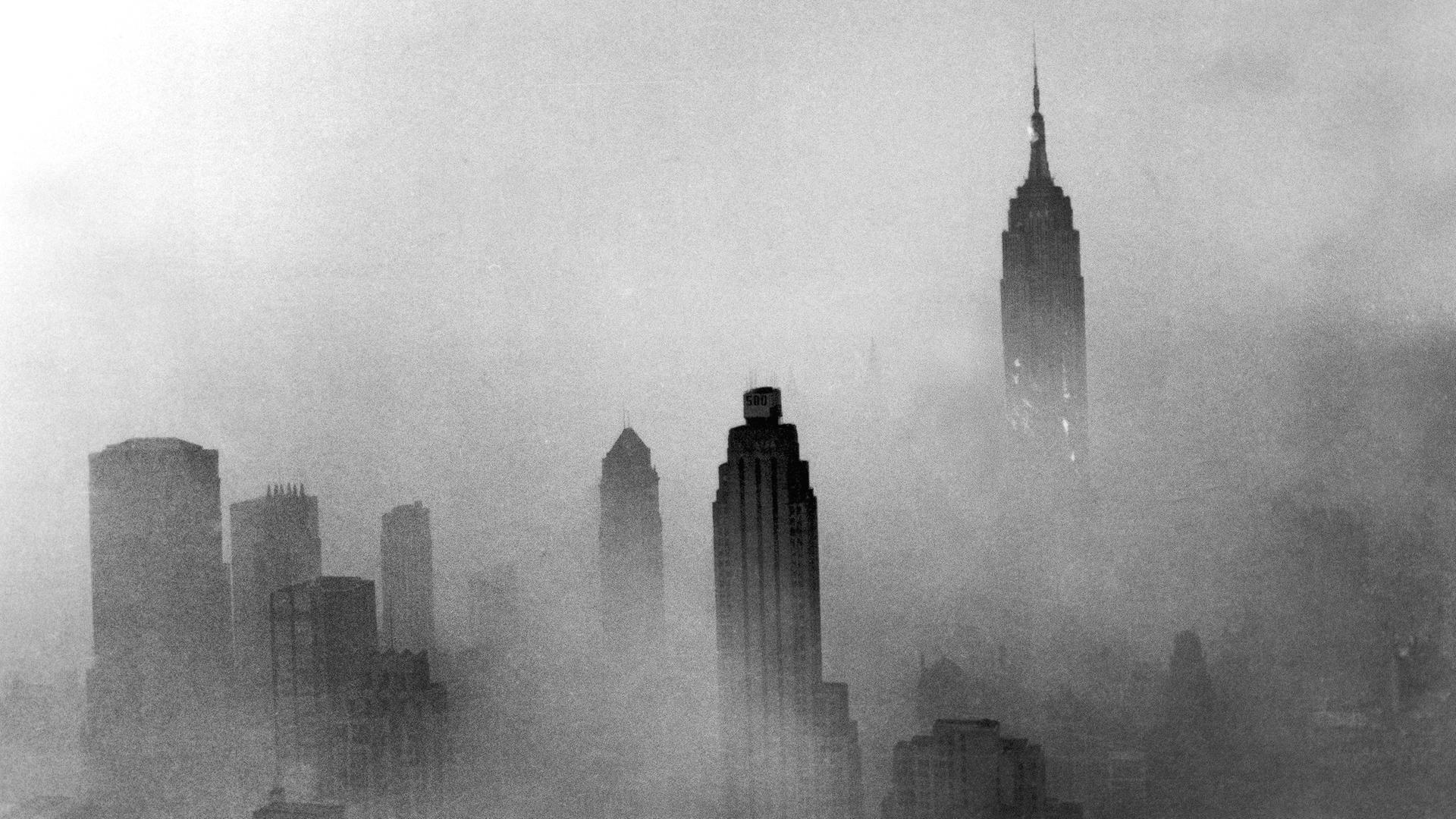 Die New Yorker Skyline im Nebel