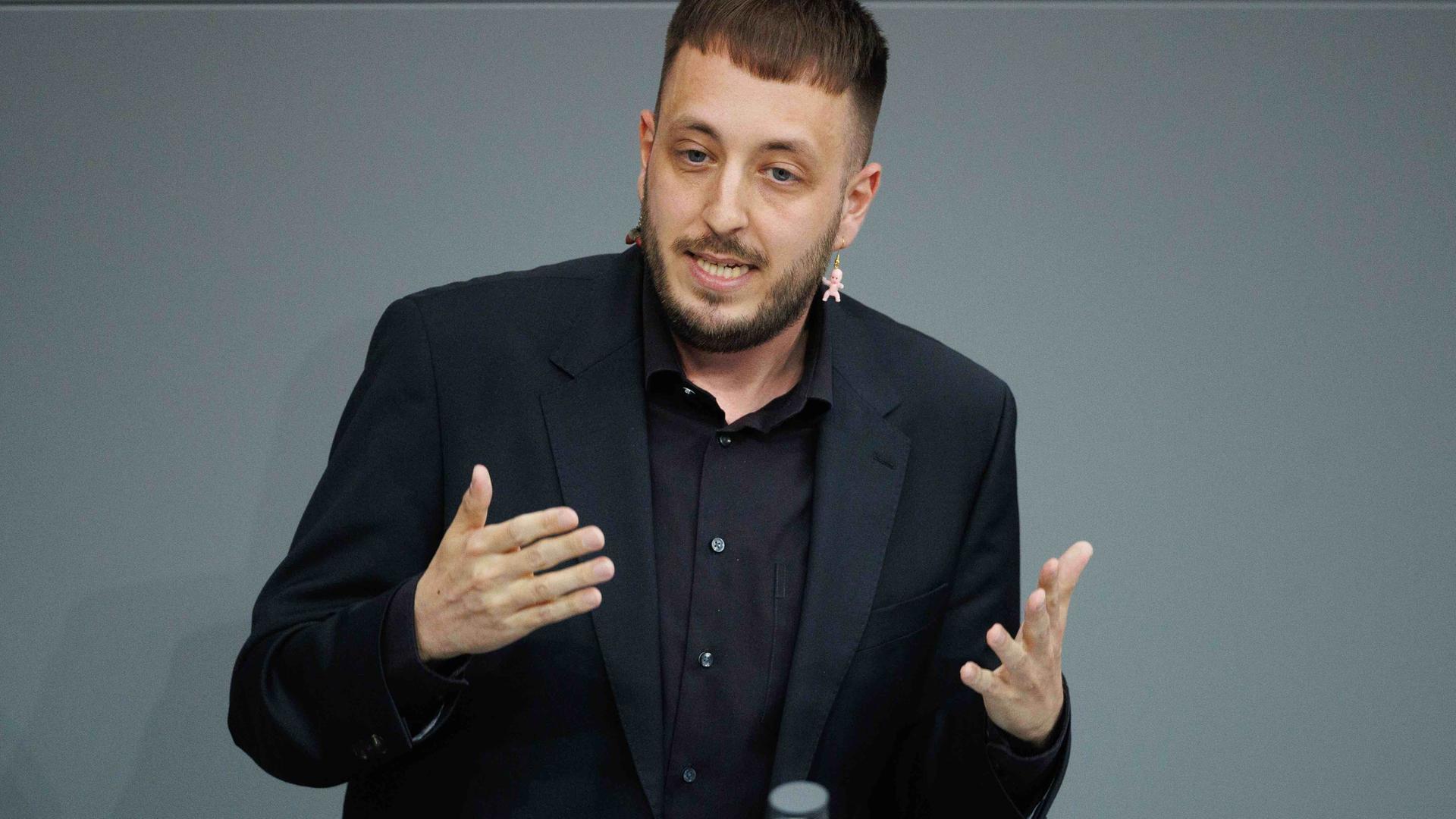 Der Linken-Abgeordnete Maik Brückner bei einer Rede im Bundestag