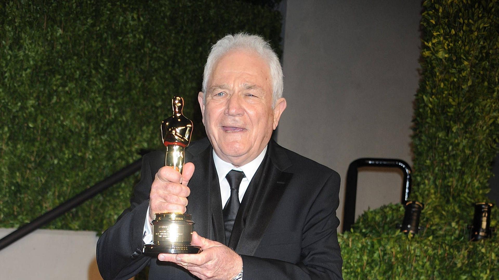 Für sein Drehbuch des Films "The Kingßs Speach" bekam er einen Oscar - nun ist David Seidler im Alter von 86 Jahren gestorben.