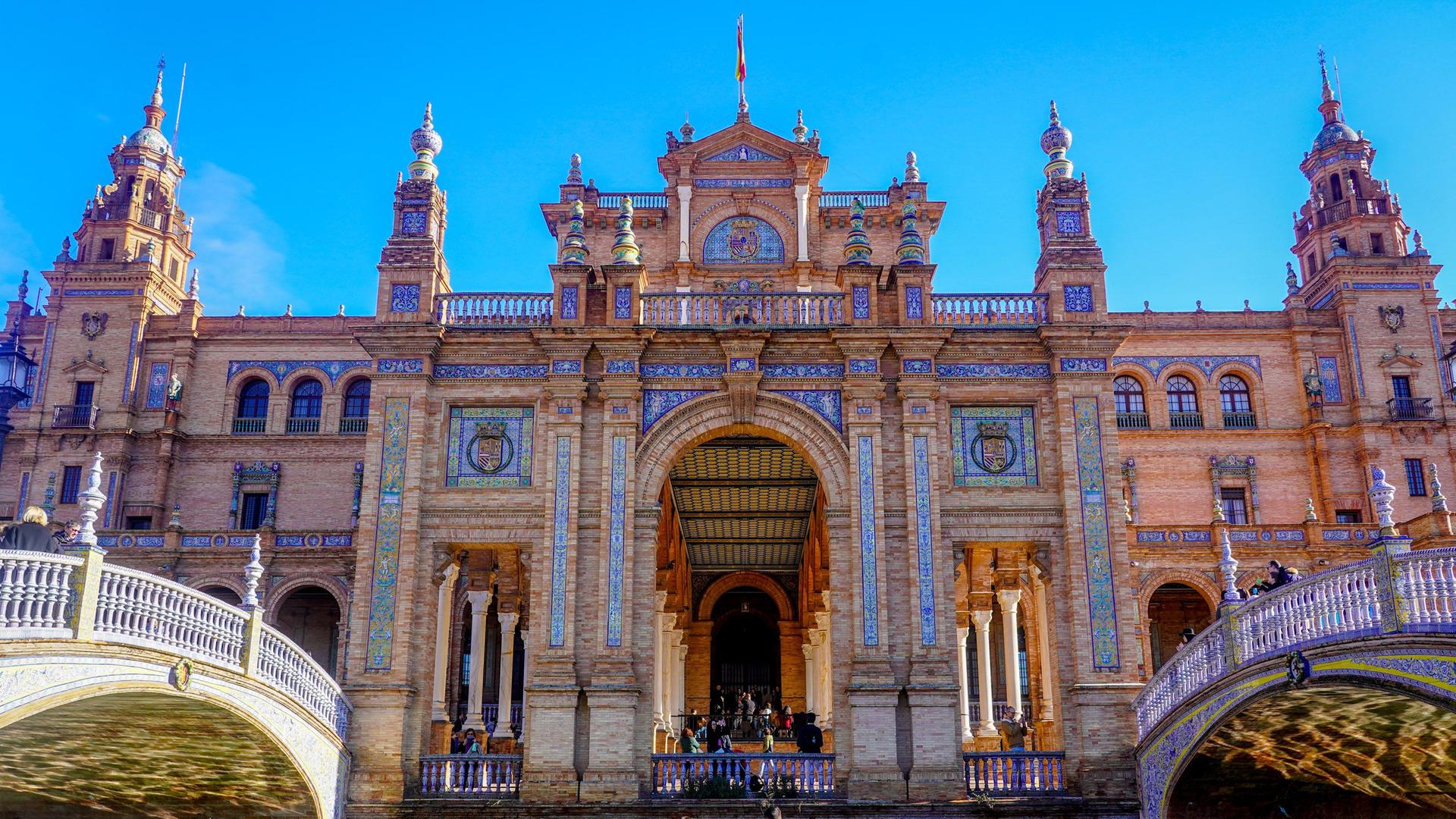 Plaza de España in Sevilla soll künftig Eintritt kosten