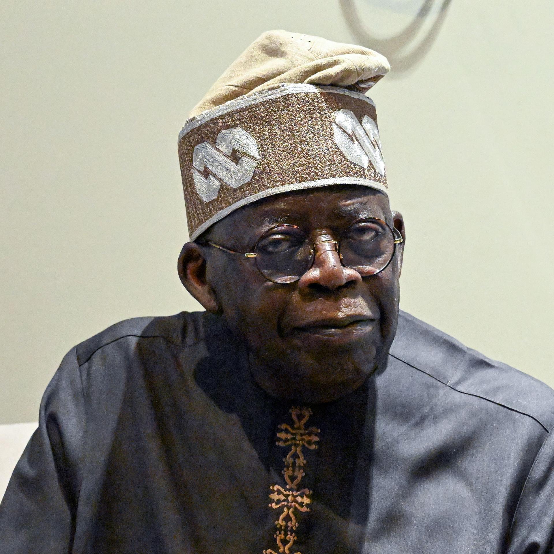 Bola Tinubu, Staatspräsident von Nigeria, aufgenommen während der Weltklimakonferenz der Vereinten Nationen (COP28) im Pavillon von Nigeria.