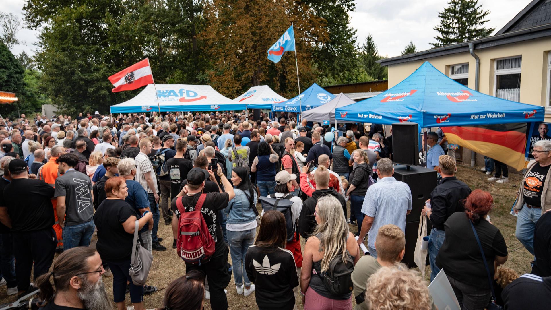 Das Foto zeigt eine AfD-Veranstaltung in Haldensleben. Das Foto zeigt eine AfD-Veranstaltung in Haldensleben.