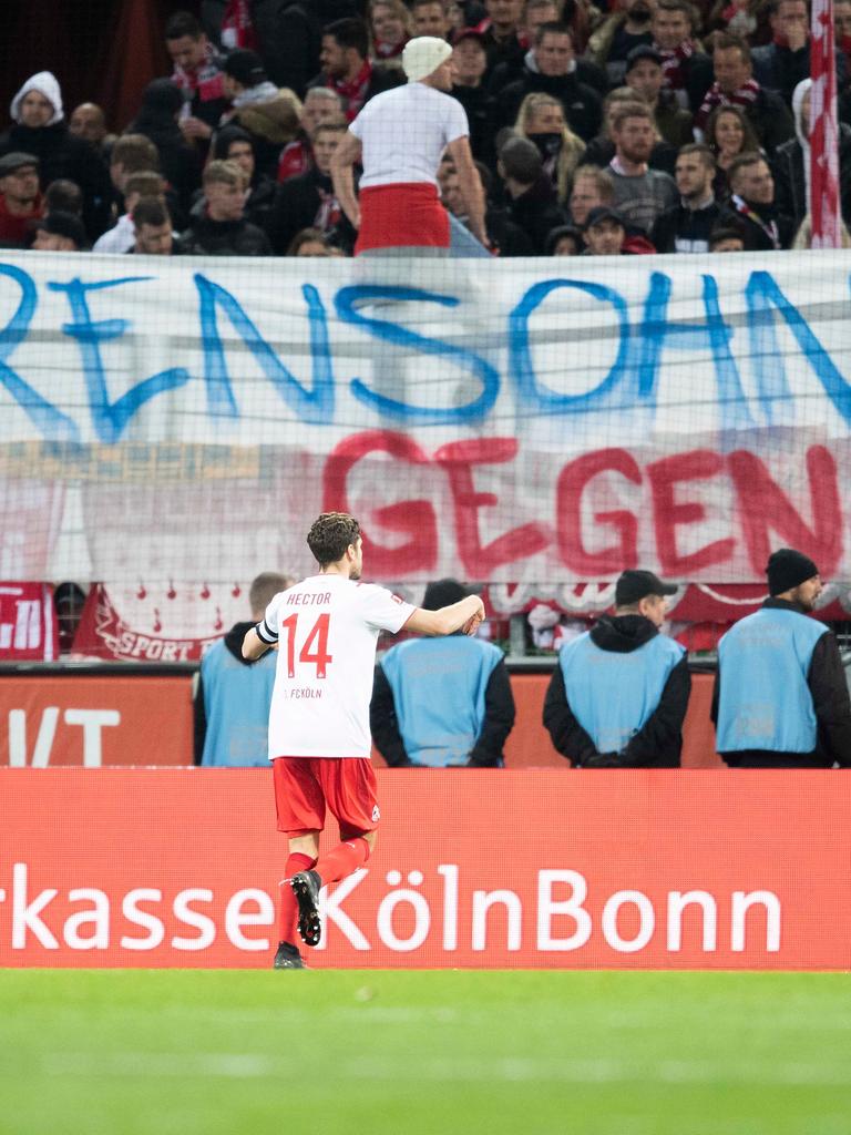 "Hurensohn"-Schmähplakat im Stadion des 1. FC Köln