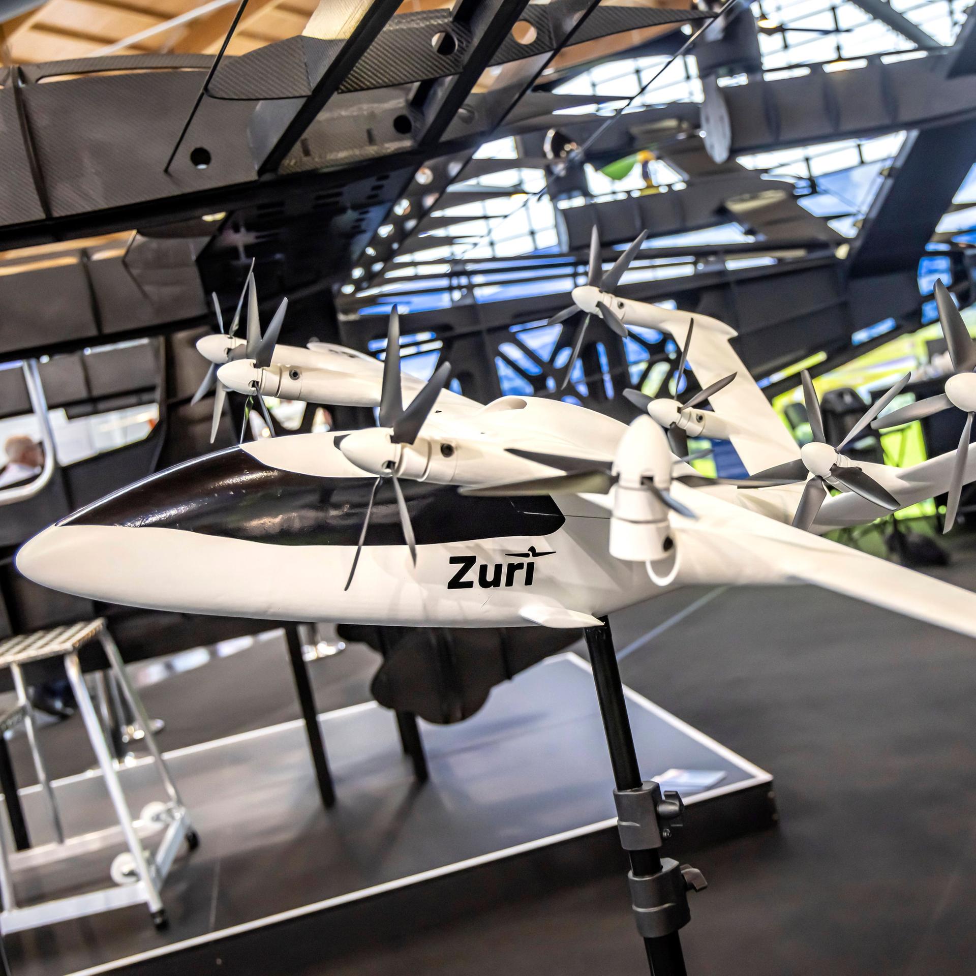 Unbemannte Luftfahrt - Zivile Drohnen als Zukunftsindustrie