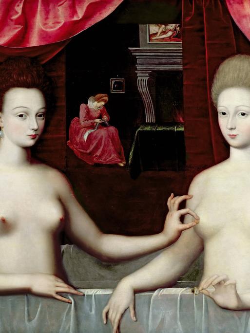 Gabrielle d'Estres und eine ihrer Schwestern, Herzogin von Villars, auf einem Bild eines Meisters aus der Schule von Fontainebleau aus dem zweiten Drittel des 16. Jahrhunderts: Die beiden jungen Frauen sind mit nacktem Oberkörper abgebildet, die eine berührt die Brustwarze der anderen.