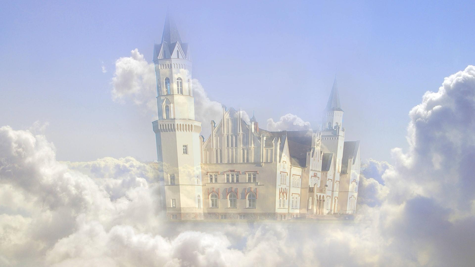 Ein Schloss auf Wolken